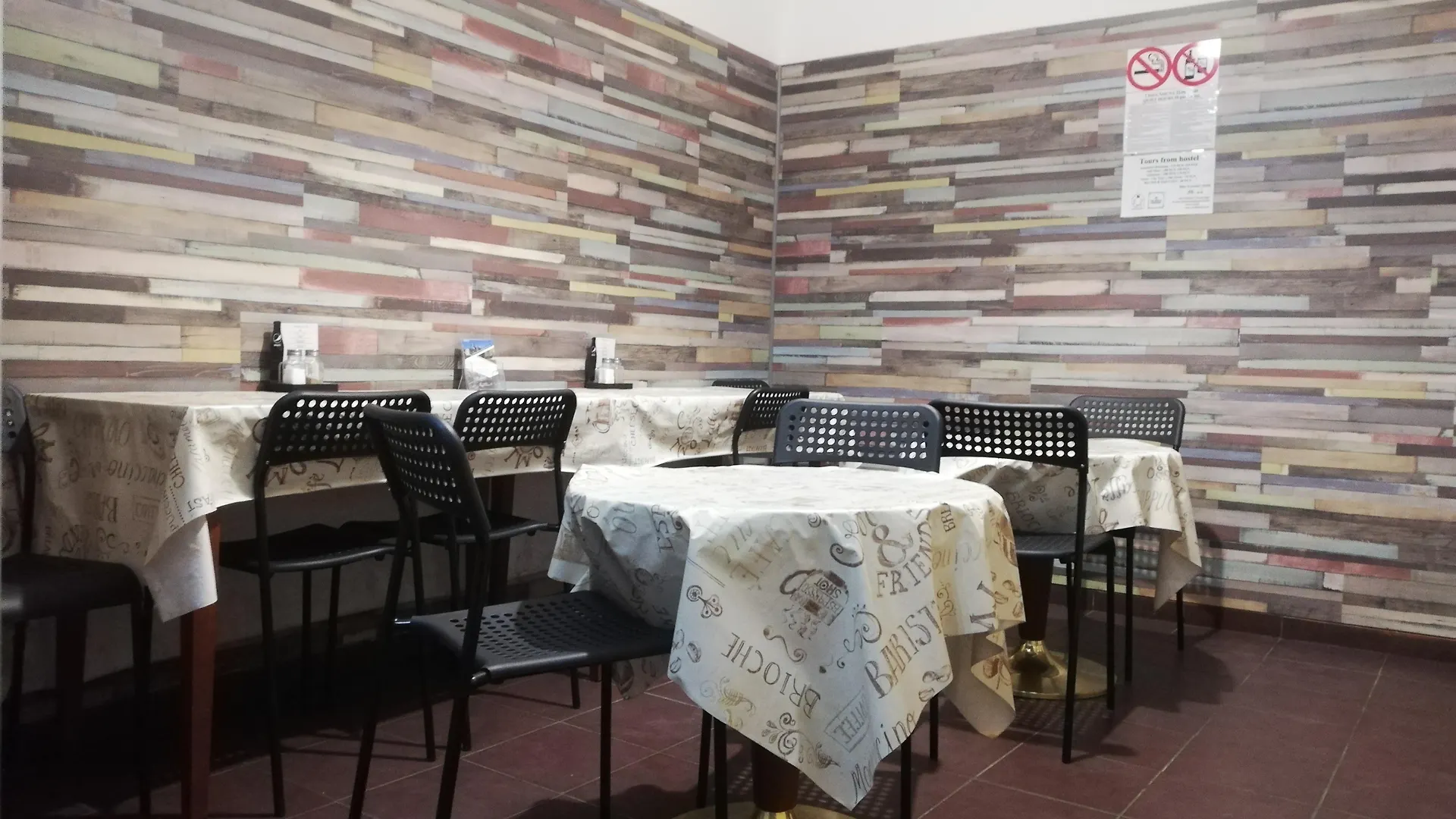 Lorf Hostel&Coffee Cracóvia Polónia